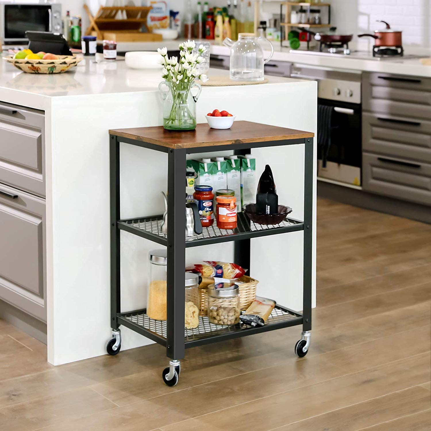 Praktisk serveringsvogn med hjul, i vintage-look Brun