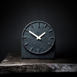 Felt two - ur i filt hvide visere